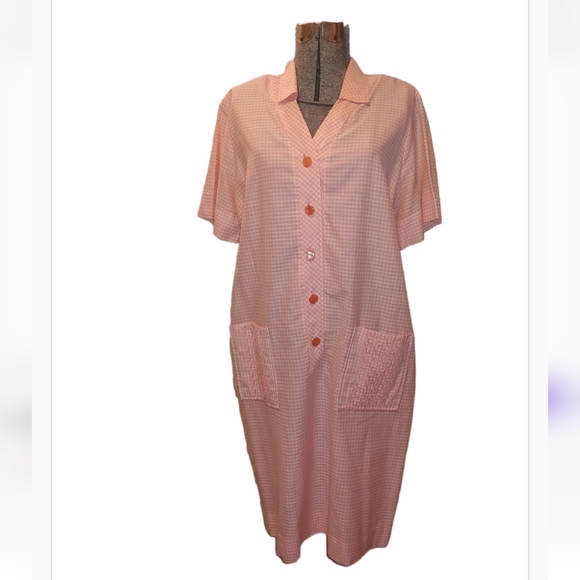 Vintage Dresses Vintage Pink Gingham Light Button Down House Dress